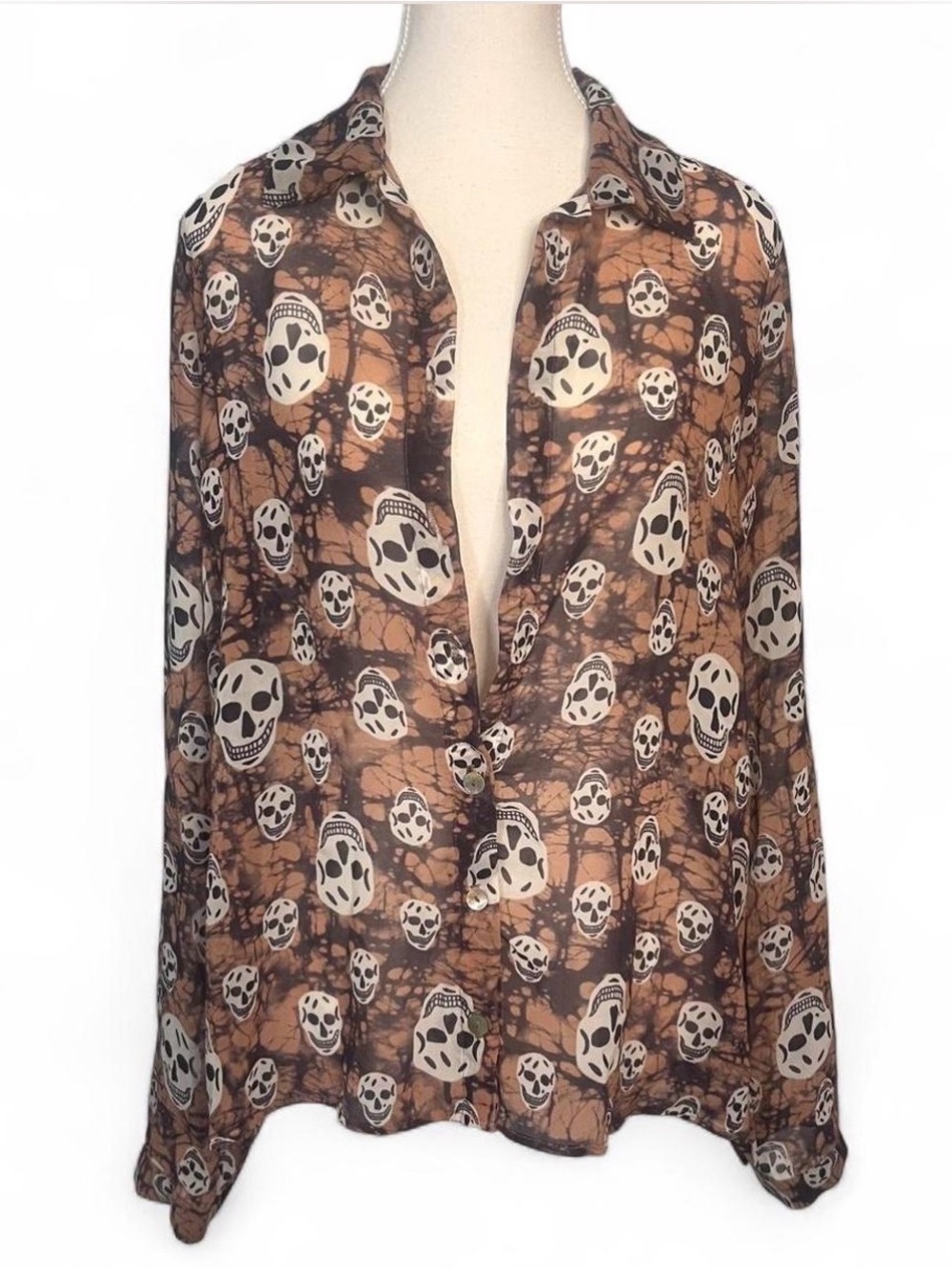 Poetry Spooky Skull Print Button-Up Long Sleeve Shirt Halloween Large